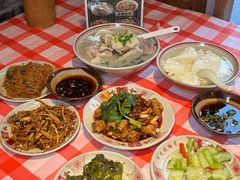 -老方桌烂蹄花川菜馆(九龙坡店)