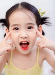 -小熊维尼高端儿童摄影(宝安旗舰店)