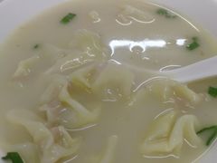 -面婆婆东台鱼汤面(湛江路店)