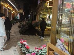 -民食香·腊排骨野生菌美食(木府店)