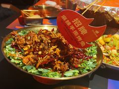 -何师烧烤Pro ·江湖川菜·小龙虾·精酿(太古里旗舰店)