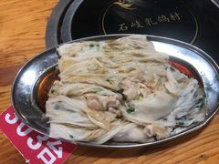 猪肉肠粉-石岐乳鸽村(桥观坊南四巷店)