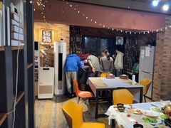 -玩坞轰趴馆·户外团建聚会主题生日派对馆(世豪广场店)