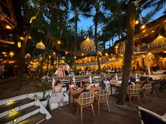 -FINNS Beach Club