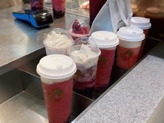 -喜茶(北京华贸购物中心店)