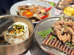 -草家酱蟹炭火烤肉店(珲春南路一店)
