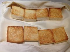 餐前面包-王品台塑牛排(成都万象城店)