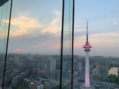 -云顶旋转自助景观餐厅
