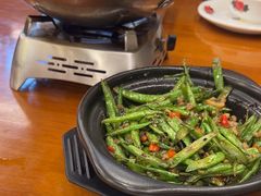 -堂瓦里·33年传统赣菜(第一街区店)