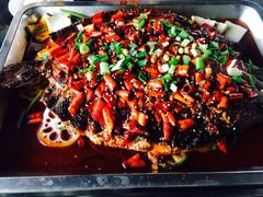 鸣记炭火烤全鱼(铁百店)-鸣记脆皮烤鱼(铁西店)