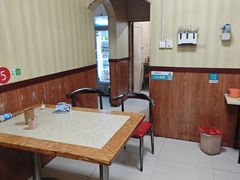 -一路飘香面馆