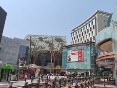 -百联南桥购物中心