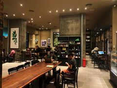 大堂-星巴克(深圳宝安泰华店)
