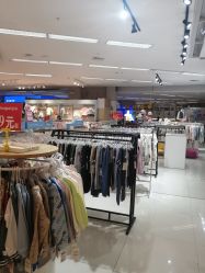 -孩子王(铁西万达店)