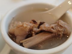 -宜宾海鲜酒家·三十年老字号