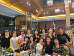 店内布置-V Bar海景扒房(北海湾惠龙万达嘉华酒店)