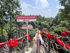 -梭布垭石林景区