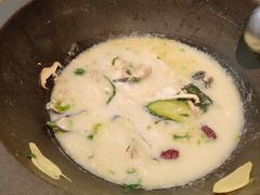 -鲜潭蒸汽石锅鱼(五道口购物中心店)