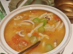 -桂满陇·手作小笼包&江南叫花鸡(中山公园店)