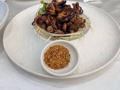 -品海楼·大连海胆锅贴馆(东港店)