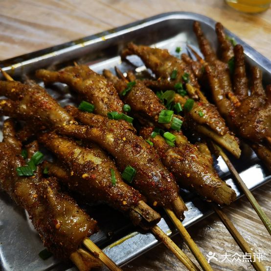 玲玲烧烤(青年西路店)