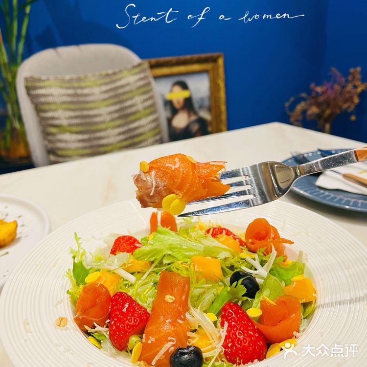 佛山探店💙西式蓝调浪漫LICHA Coffee