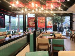 大堂-李先生牛肉面大王(上海站南广场店)