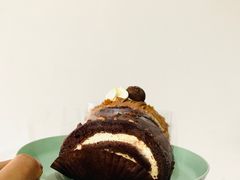 -Dough&Joe团憩(瑞虹天地月亮湾店)