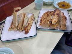 肉三鲜锅贴-春水锅贴·传统鲁菜(大明湖店)