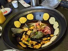-缘福乡村铁锅炖民宿(八达岭店)