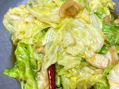 -云海肴·汽锅鸡·云南菜(天山百盛优客店)