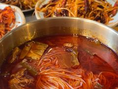 -金龙烧烤·牛肉面(西塔店)