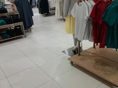 -优衣库(苏州天虹CCMall石路店)