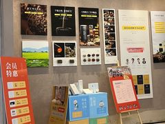 -灸春堂·艾灸·痛症·整脊连锁(之江银泰店)