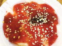 草莓酱甜豆腐花-和众大油条(维明路店)