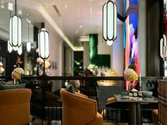 -新盈光·云会所(百丈东路店)