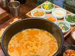 -银米·云南传统过桥米线(双廊黑金冠店)