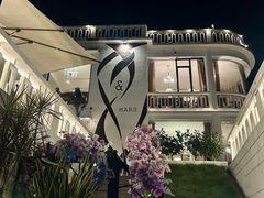 -Mark&Mars Restaurant