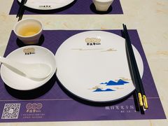 餐具摆设-点都德·毕德寮