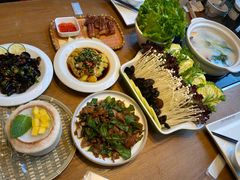 -拾味馆·浓鲜骨汤(光谷天地店)