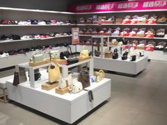 -唯品会(北京国瑞城店)