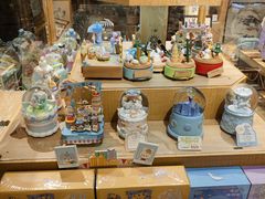 -猫的天空之城概念书店(苏州诚品店)