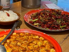 -先启半步颠小酒馆(虹桥龙湖天街店)