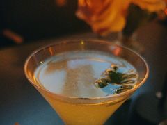 -Mx.cocktail bar