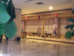 -碧中海汤泉汗蒸酒店