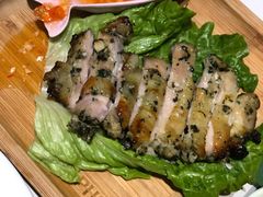 -越弥越南传统美食馆