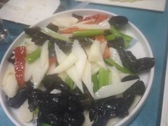 -龙香居海鲜浑锅家常菜·特色驴肉