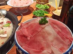 -周小明火锅(黑金冠社区店)