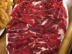 牛肉-胡须佬鸡煲四季火锅店(石厦西村直营店)