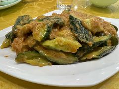 油条黄瓜-春水锅贴·传统鲁菜(大明湖店)